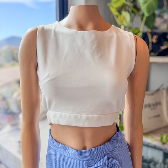 ChicWish, Bowknot Crop Top in White, Full Zip Back, Sleeveless, Women’s Small - Picture 5 of 10
